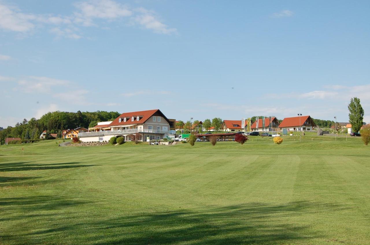 Golf Resort Kloech Exteriér fotografie
